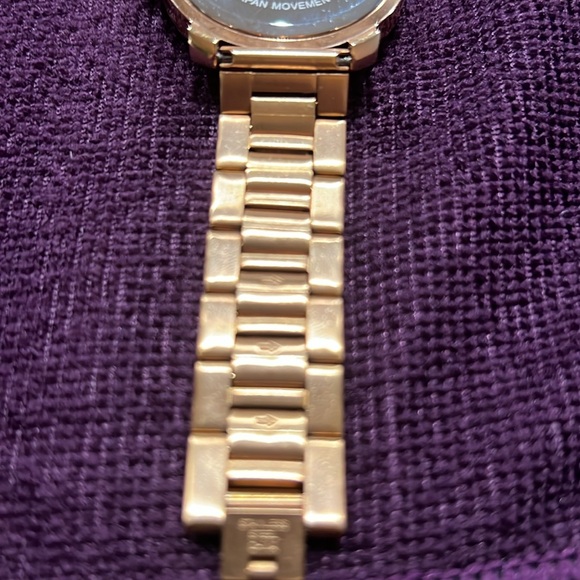 Brand steel by design beautiful mint condition women’s watch never worn No box - Picture 8 of 9